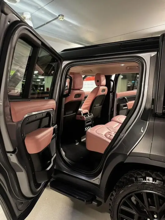 Land Rover Defender 110 2021 photo 5