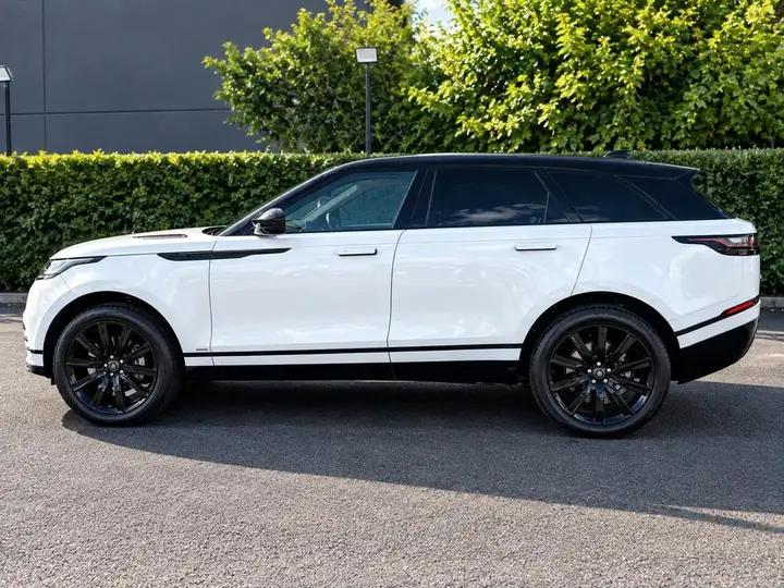 Land Rover Range Rover Velar 2019 photo 3