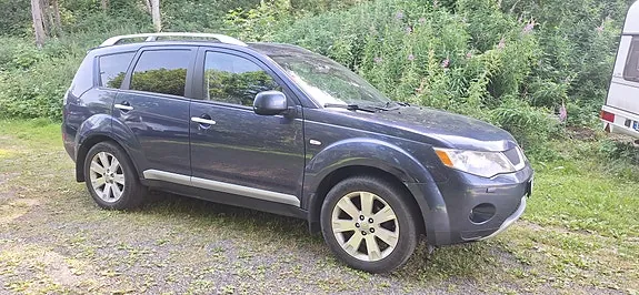 Mitsubishi Outlander 2008 photo 2
