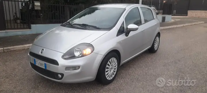 Fiat Punto 2013 photo 2