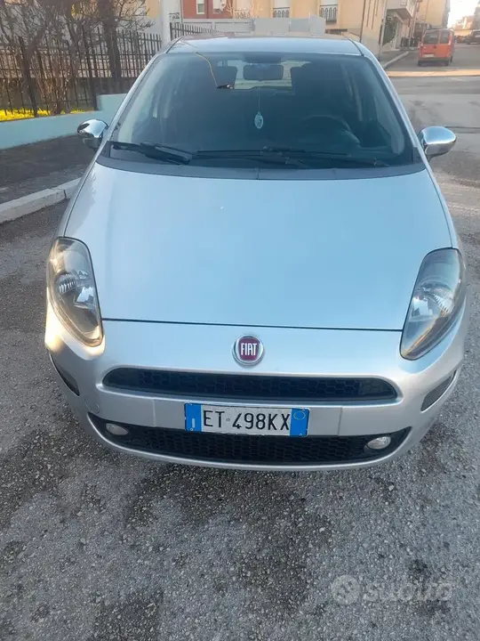 Fiat Punto 2013 photo 3