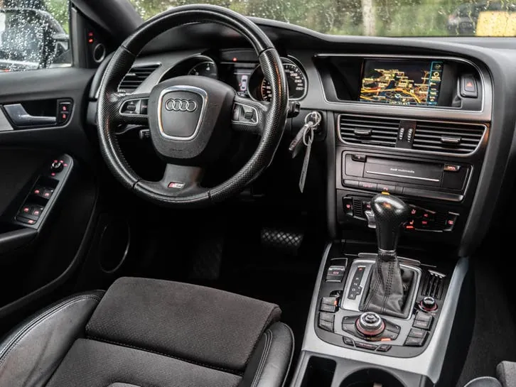 Audi A5 Sportback 2010 photo 2