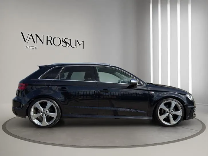Audi A3 2013 photo 2