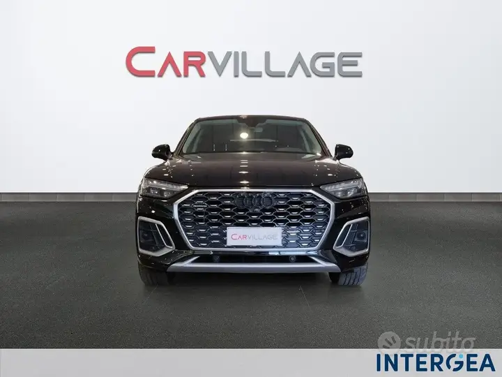 Audi Q5 2022 photo 2