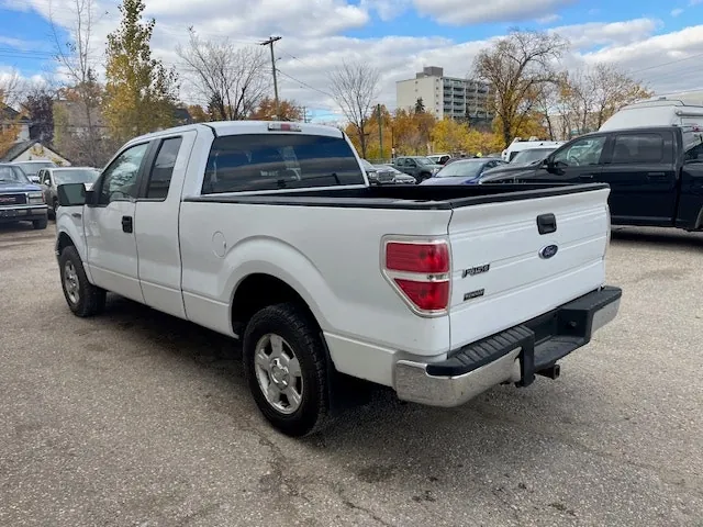Ford F-150 2010 photo 3