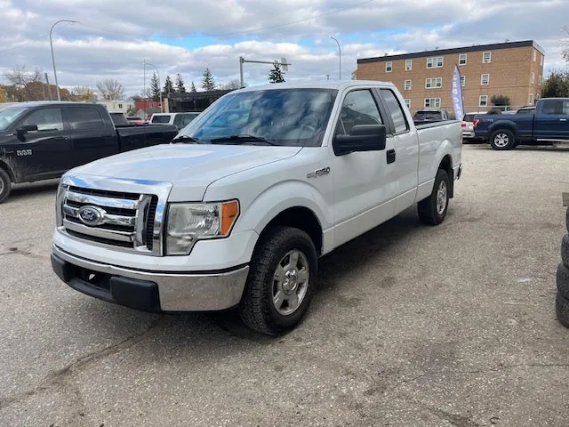 Ford F-150 2010 photo 2