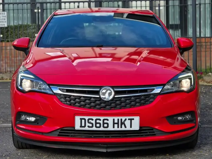 Vauxhall Astra 2016 photo 3