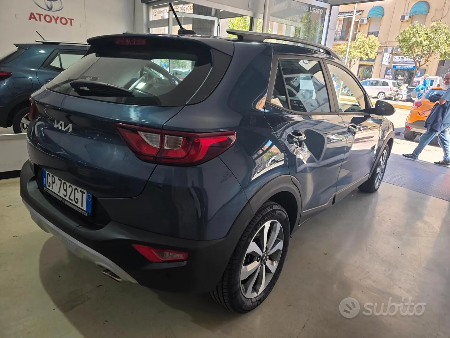 Kia Stonic 2023 photo 4