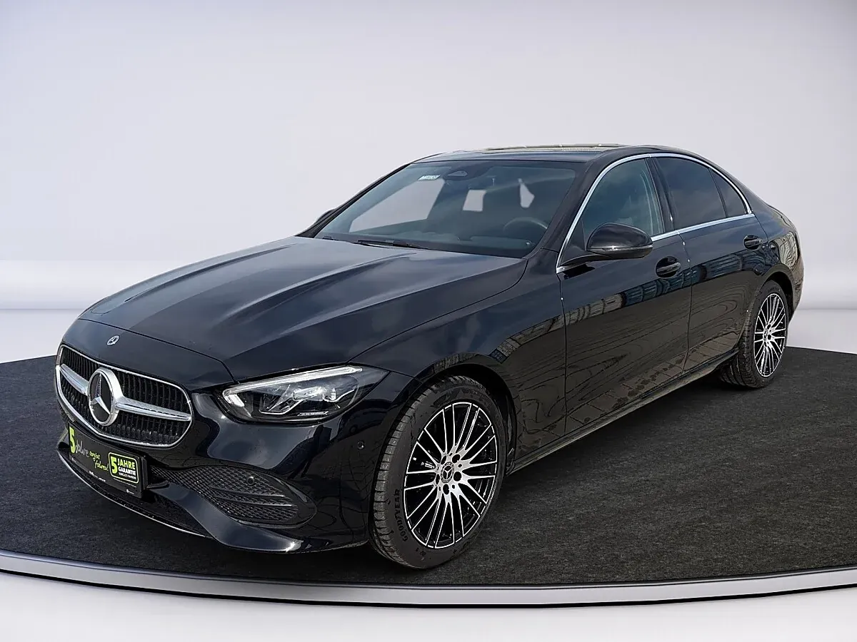 Mercedes-Benz C-Class 2025 photo 2