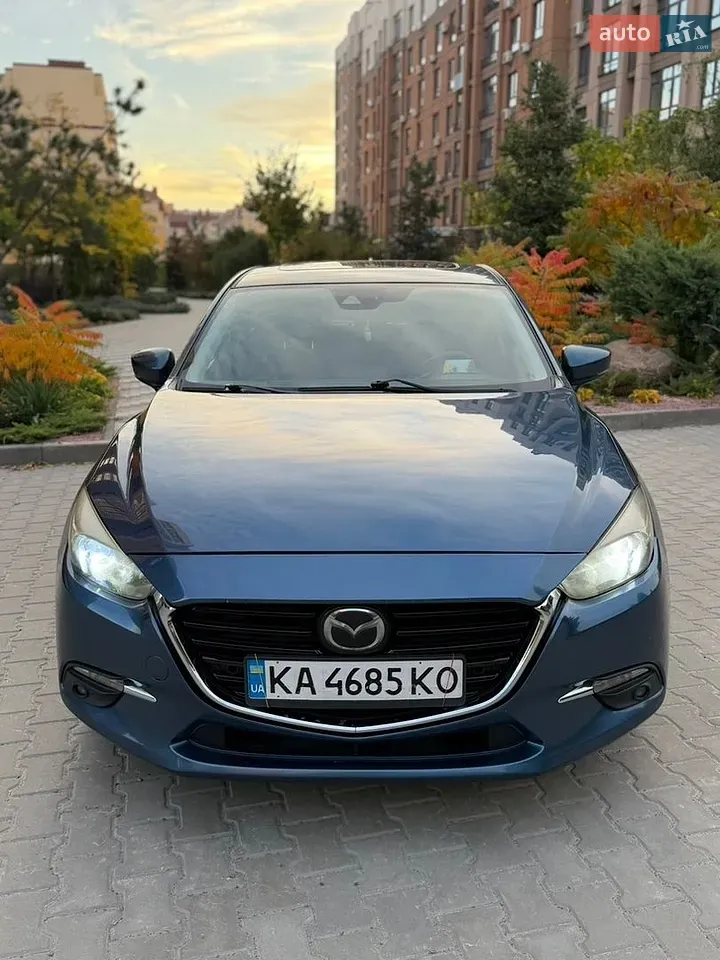 Mazda 3 2017 photo 3
