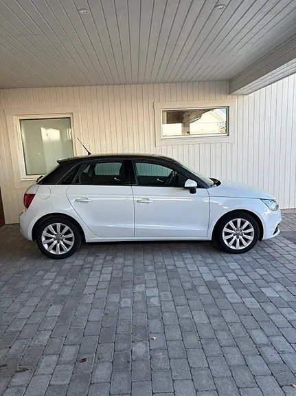 Audi A1 2013 photo 3