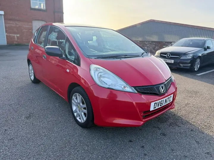 Honda Jazz 2011 photo 5