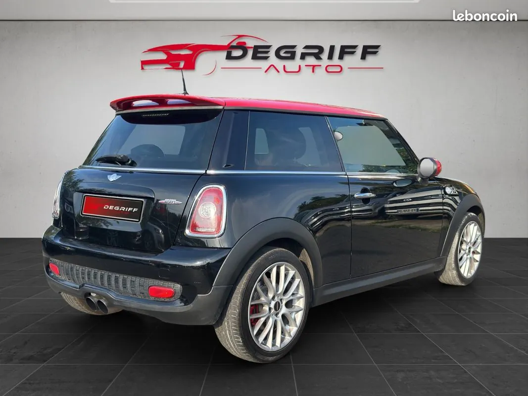 Mini Hatch 2009 photo 3