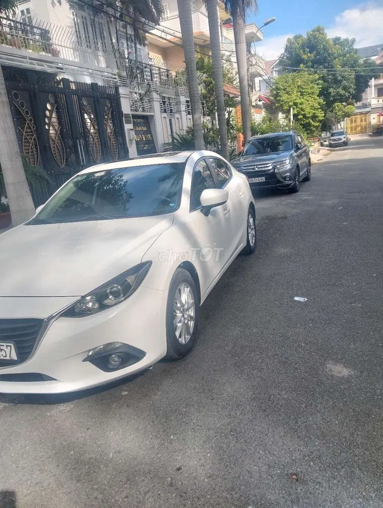 Mazda 3 2016 photo 4