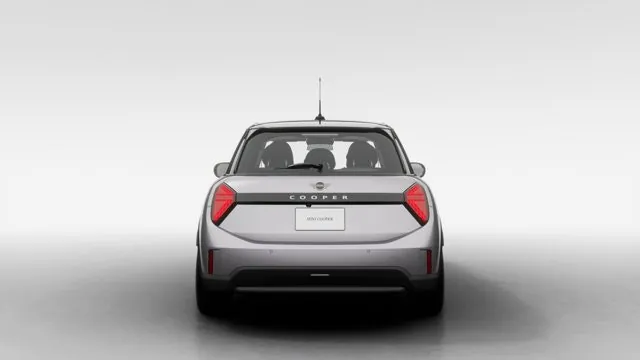 Mini Cooper C 2027 photo 5