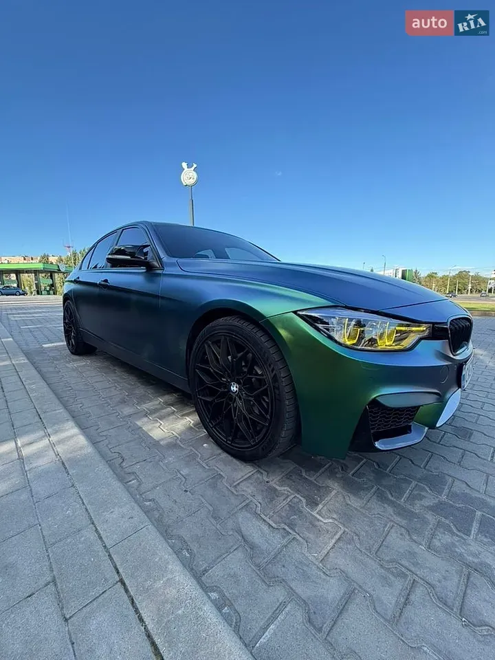BMW 3 Series 2015 photo 2