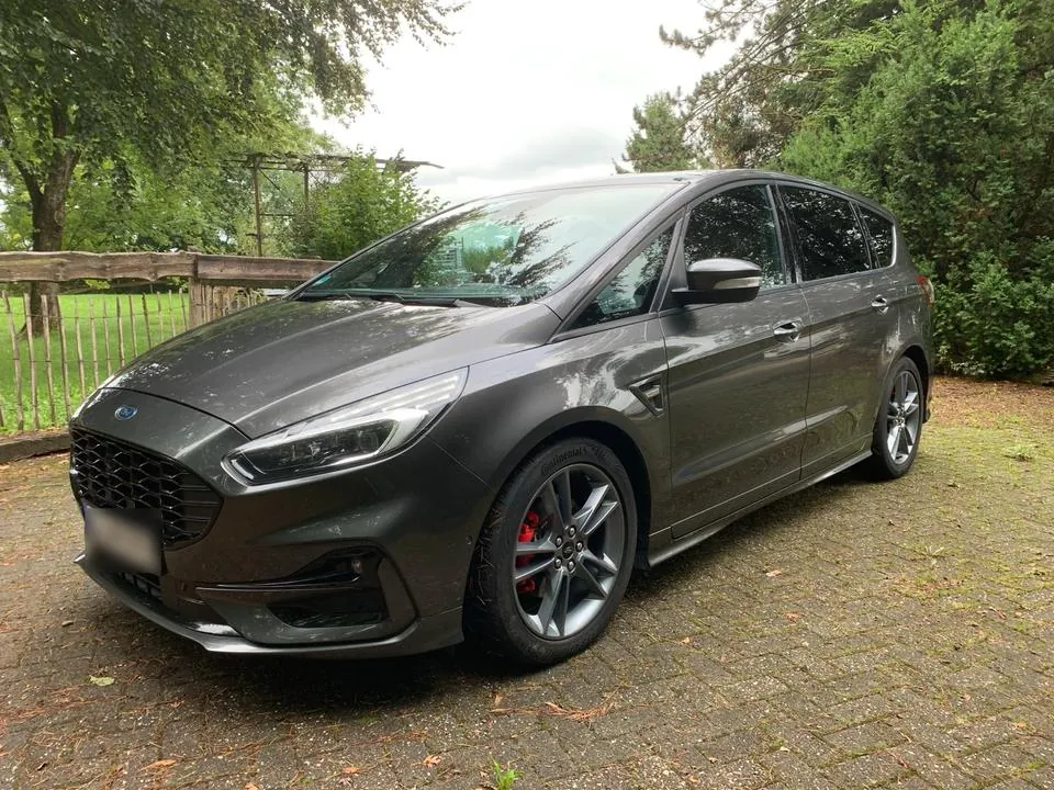 Ford S-Max