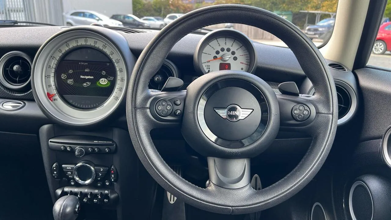 Mini Cooper S 2013 photo 5