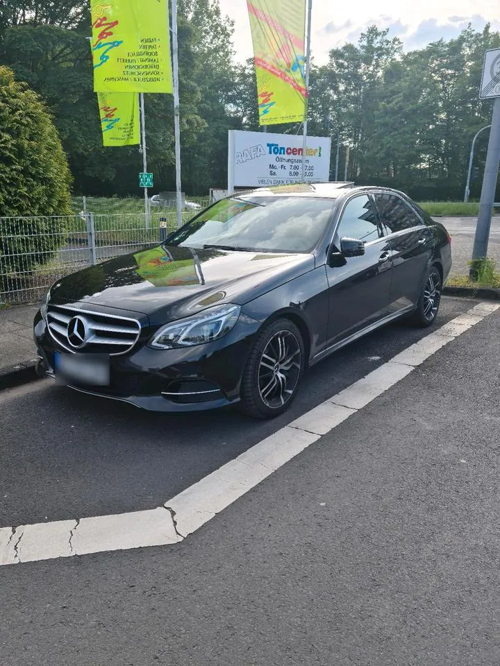 Mercedes-Benz E220