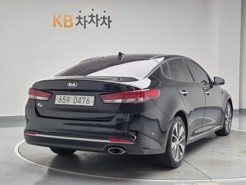 Kia K5 2016 photo 3