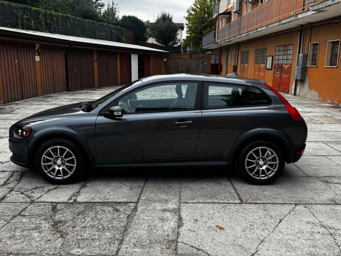 Volvo C30 2008 photo 2