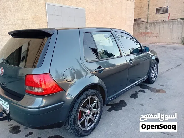 Volkswagen Golf 2000 photo 4