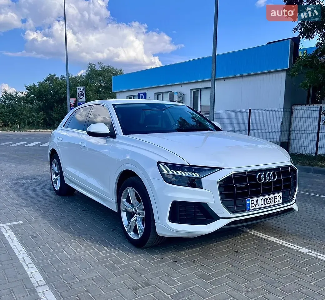 Audi Q8 2020 photo 5