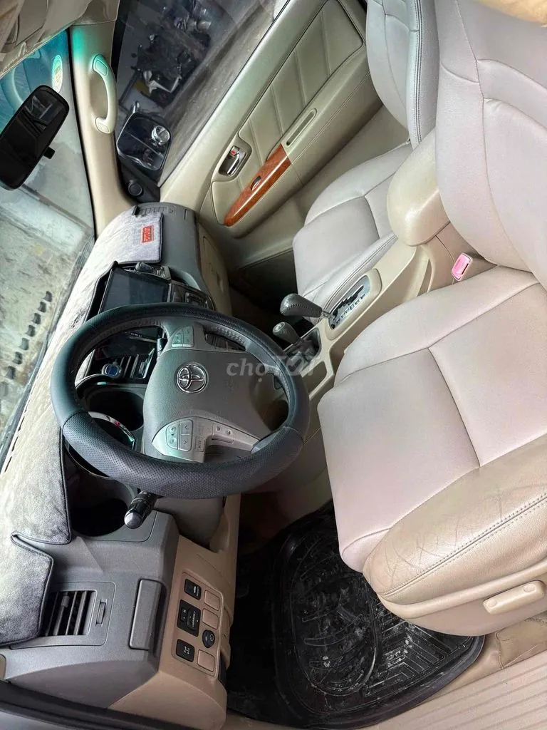 Toyota Fortuner 2009 photo 5