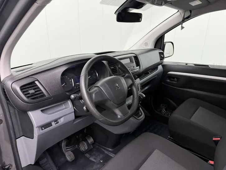 Peugeot Expert 2020 photo 3
