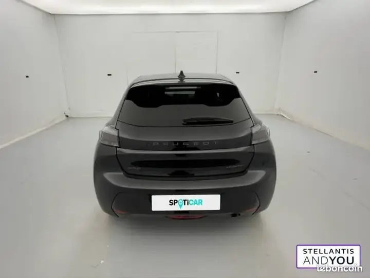 Peugeot 208 2025 photo 4