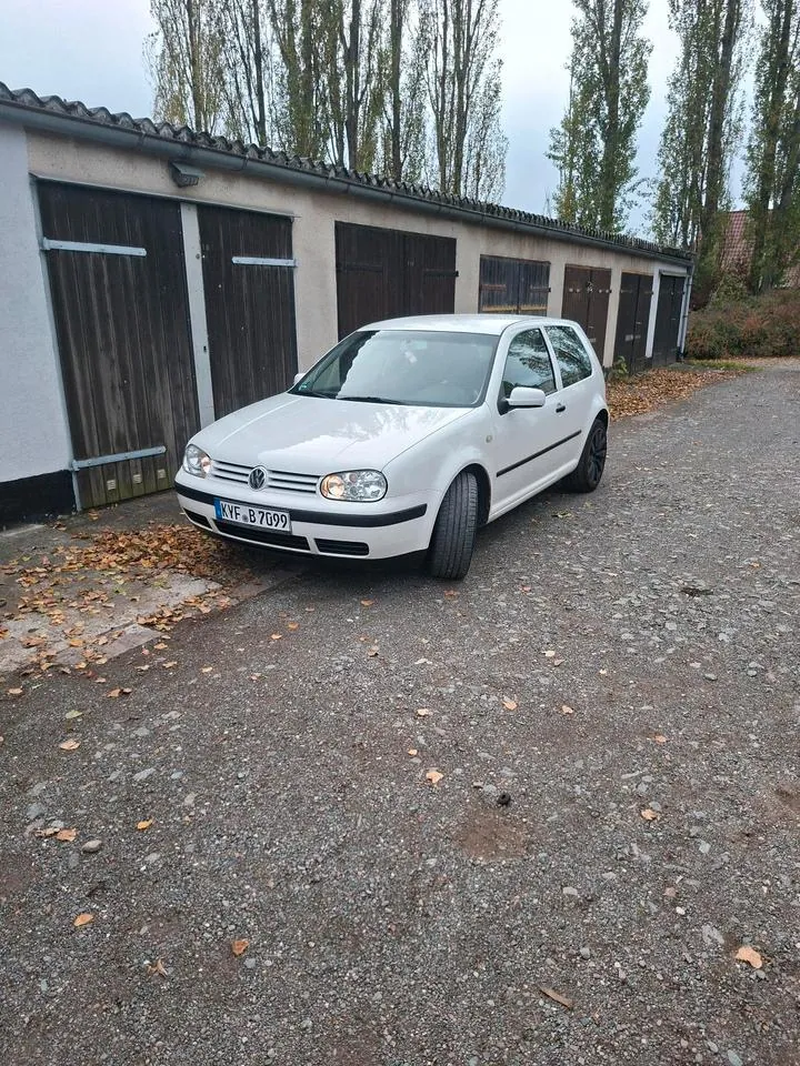 Volkswagen Golf 4