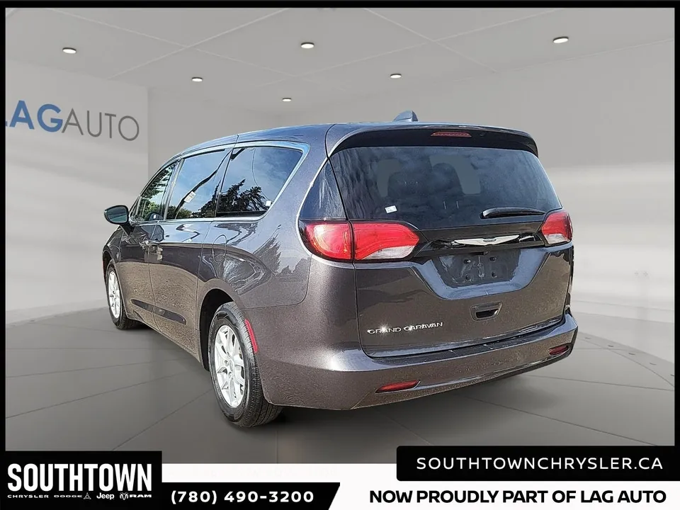 Chrysler Grand Caravan 2022 photo 4