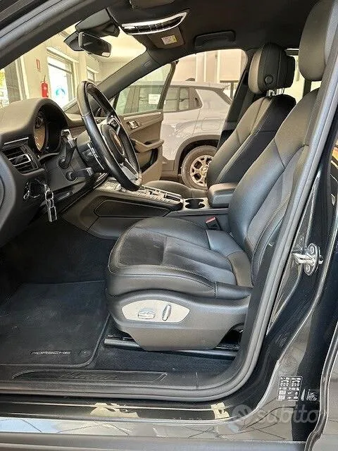 Porsche Macan 2019 photo 5
