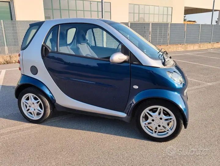 Smart Fortwo 2002 photo 3
