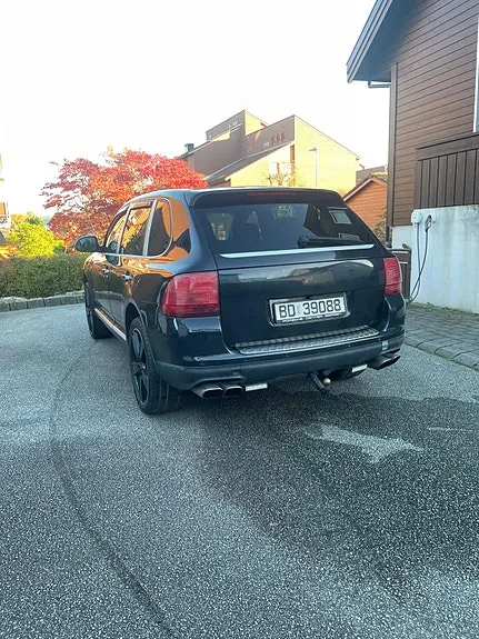 Porsche Cayenne Turbo 2003 photo 4