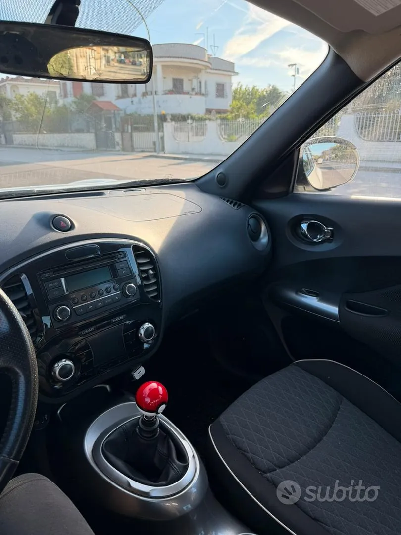 Nissan Juke 2011 photo 3