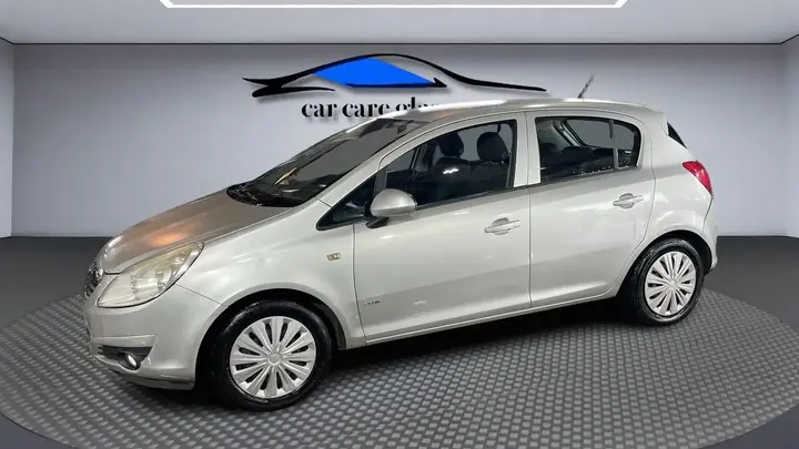 Vauxhall Corsa 2009 photo 2