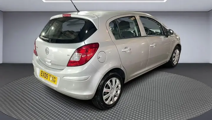 Vauxhall Corsa 2009 photo 4