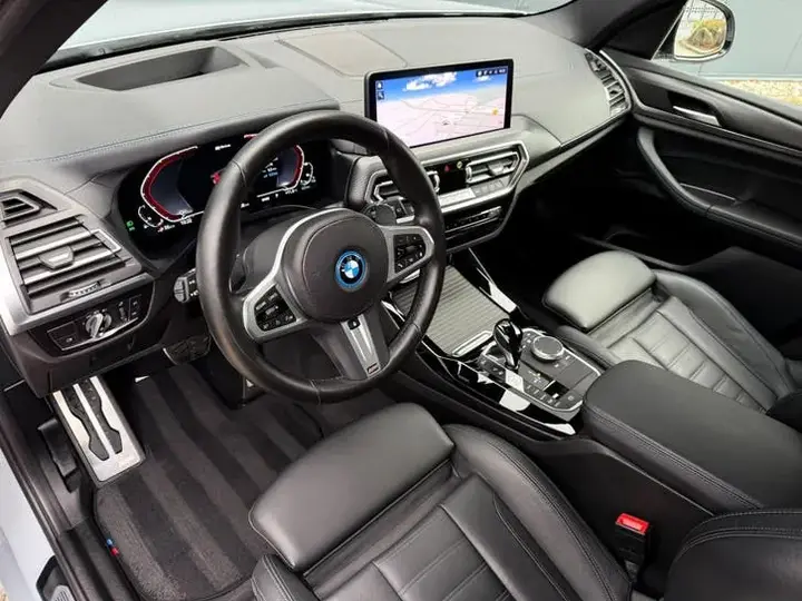 BMW X3 2022 photo 2