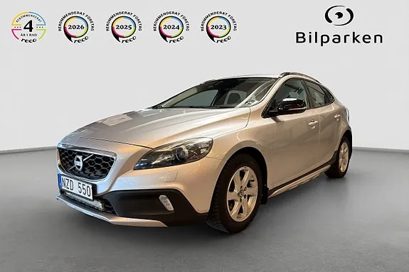 Volvo V40 Cross Country 2014 photo 4