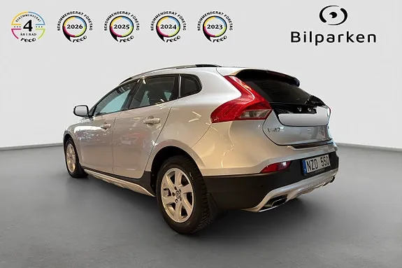 Volvo V40 Cross Country 2014 photo 3