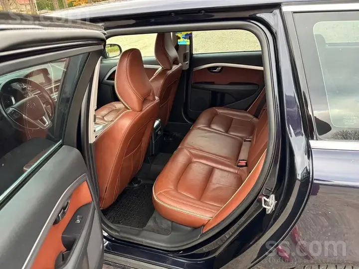 Volvo V70 2015 photo 5