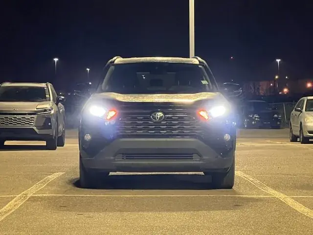 Toyota Rav4 2021 photo 3