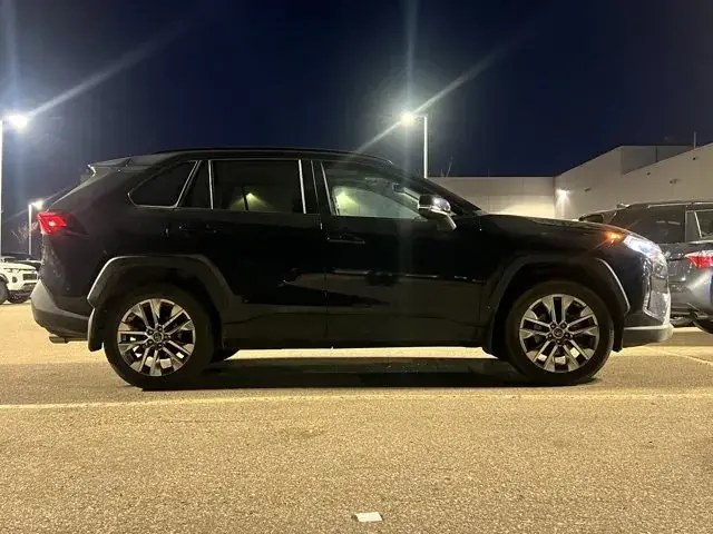 Toyota Rav4 2021 photo 4