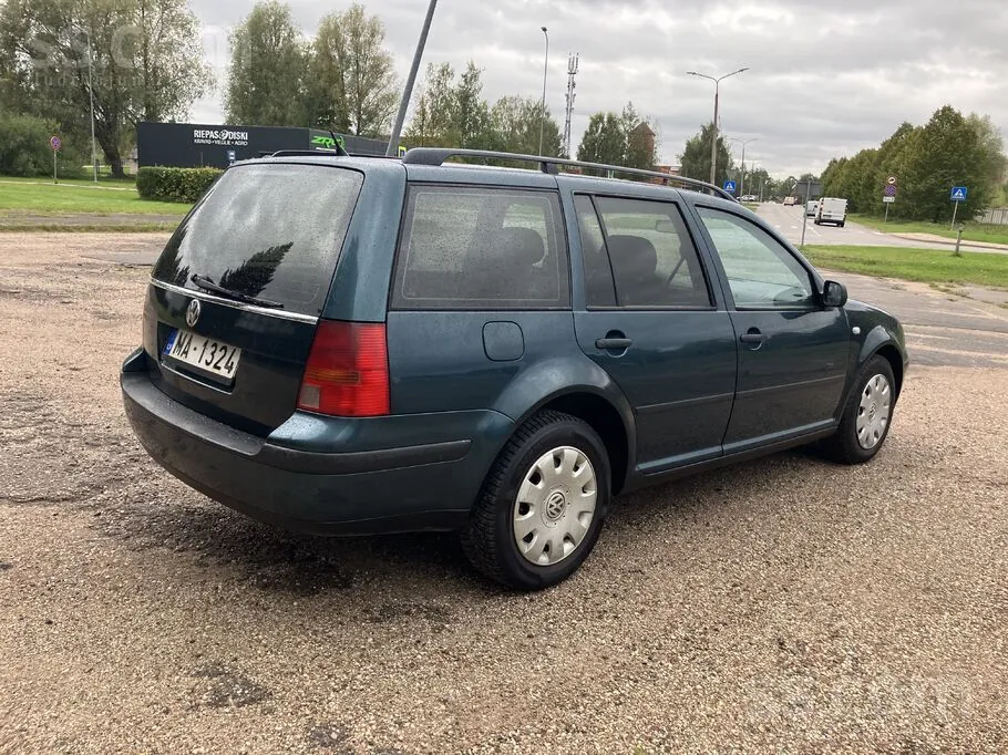 Volkswagen Golf 2003 photo 5