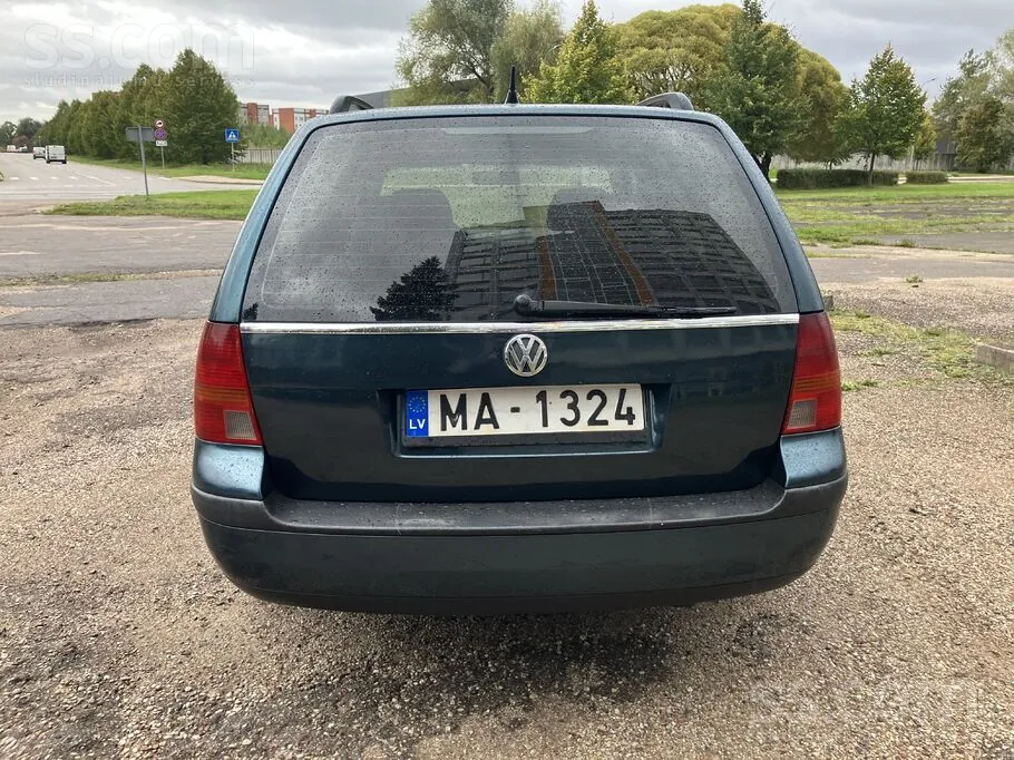 Volkswagen Golf 2003 photo 4