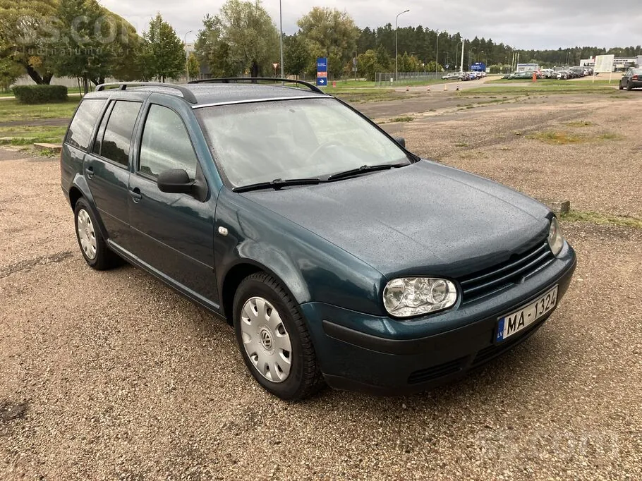 Volkswagen Golf 2003 photo 2