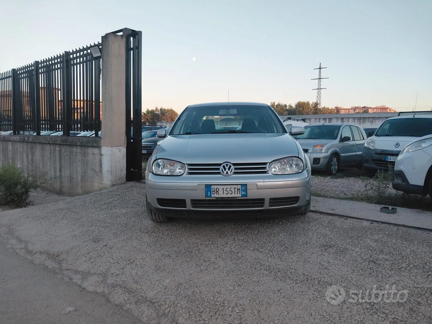 Volkswagen Golf 2001 photo 2
