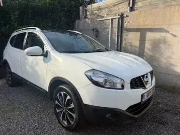 Nissan Qashqai 2011 photo 2