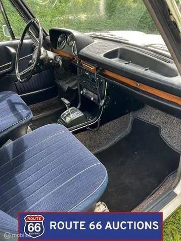 BMW 2000 1971 photo 2